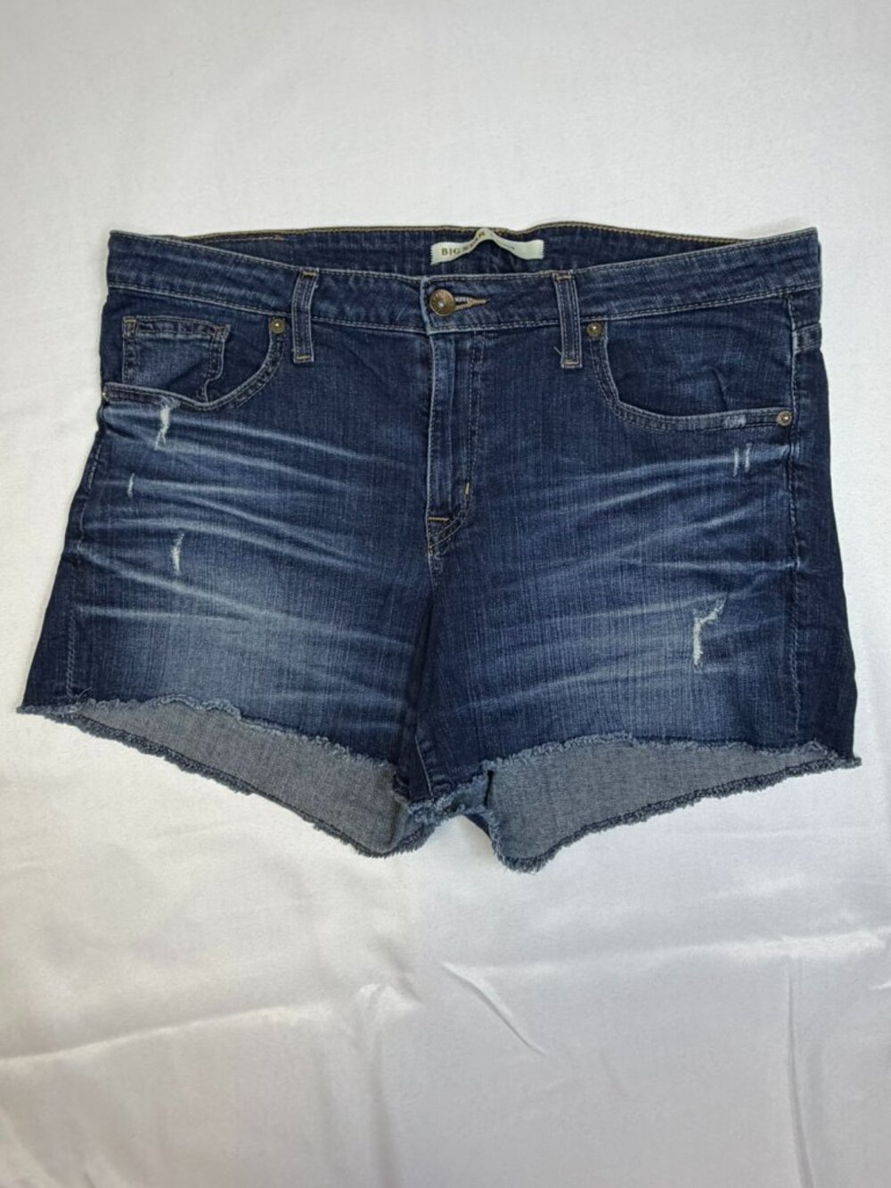 Big Star Maddie Women's Shorts. Distressed Mid-Rise Dark Wash- Size 32